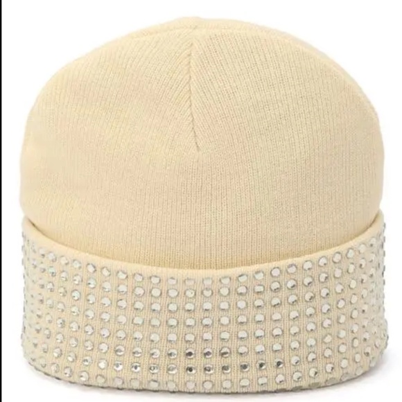 SOLD —- Kurt Geiger 🎁NWT Creme Crystal Blinged Knit Beanie Hat 🎁 Gift Ready - Picture 7 of 9
